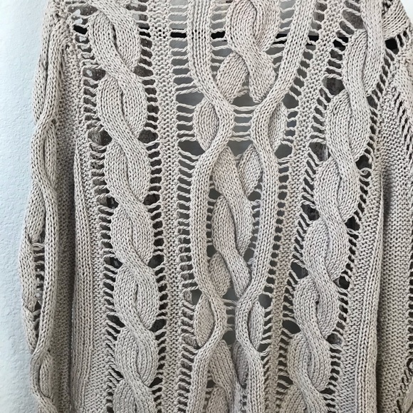 Far Away From Close Cardigan - Picture 3 of 4